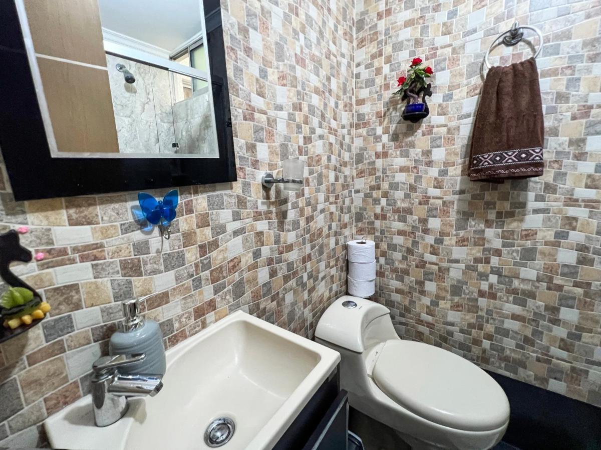 Apartment Elegante Apartamento: Sabaneta